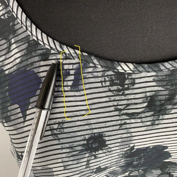 Studio Y Womens L Sheer Floral Striped Hi-Lo Hem Tunic Blouse Top Keyhole Back - Picture 3 of 15